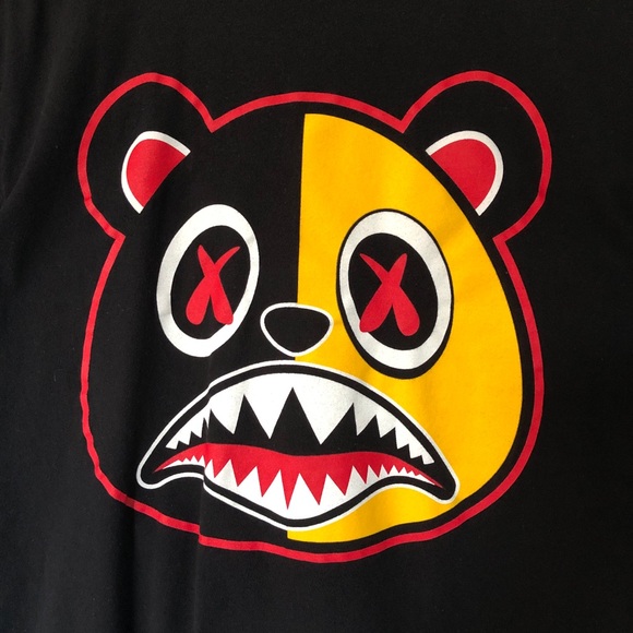 Baws Graphic Shirt Mens TShirt SZ Medium Black Yellow Red Baws Short Sleeve Tee - Picture 2 of 3